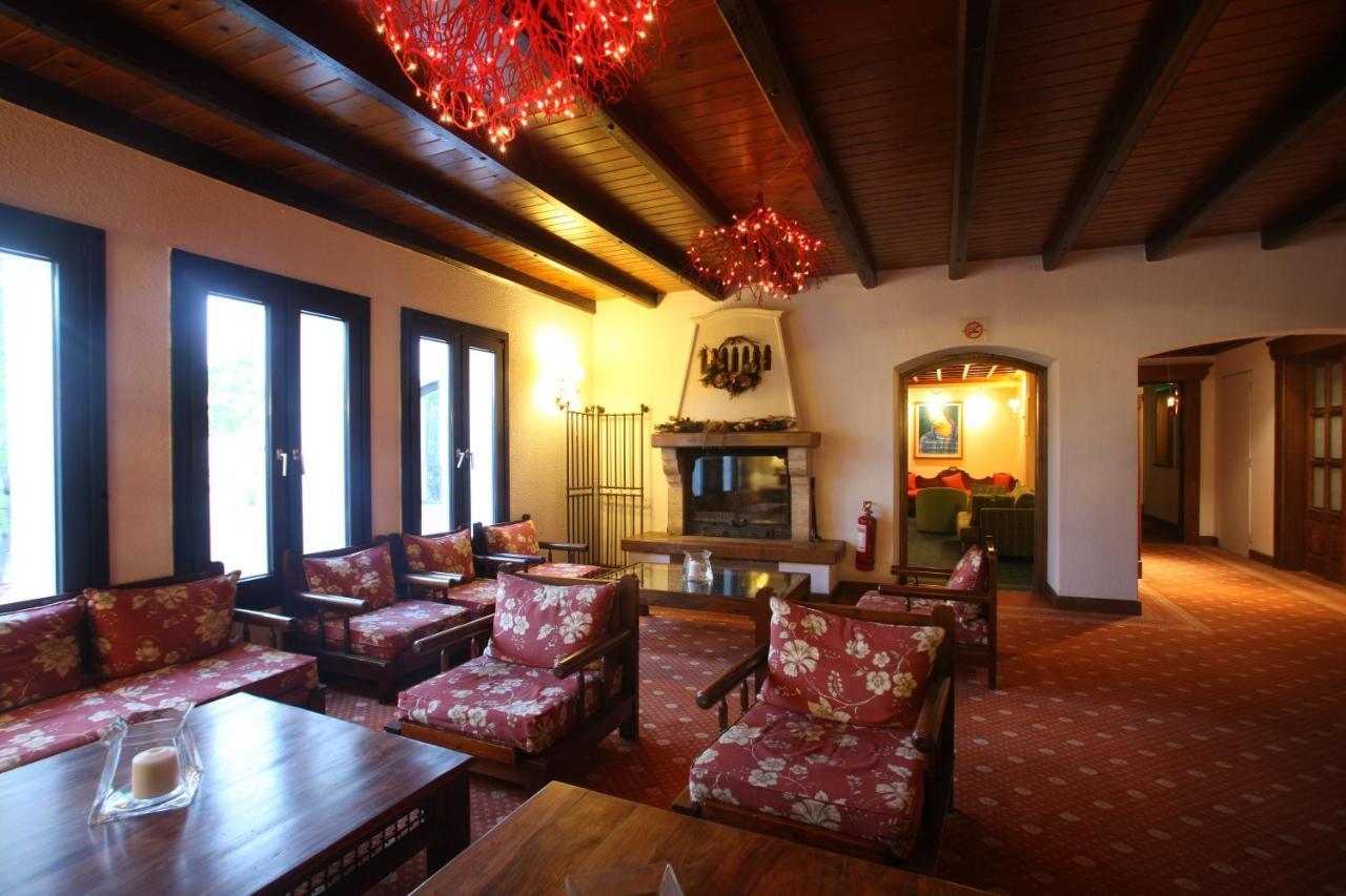 Hotel Spa Montana Karpenisi Exterior photo